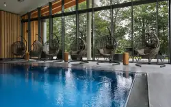 Relaksujący pobyt w środku Lasu Turyńskiego w Konsum Berghotel Oberhof ze śniadaniem i luksusowym wellness