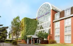 Niemcy: Wakacje w Nadrenii w Mercure Hotel Düsseldorf Kaarst **** ze śniadaniem w formie bufetu + basen 