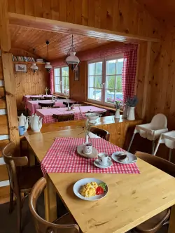 Restauracja, schronisko górskie i hotel Biały Łabędź ***, Karkonosze