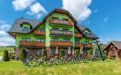 Tatry Bielskie: pobyt w przytulnym pensjonacie Šafrán ze śniadaniem i wellness (jacuzzi, sauny) + plac zabaw