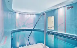 Mariańskie Łaźnie w centrum w Hotelu Sun Palace Spa & Wellness **** z krytym basenem, sauną i obiadokolacją