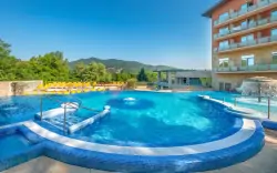 Węgry: Luksusowy hotel termalny Visegrád ****+ z łaźnią termalną, wellness i obiadokolacja + dziecko gratis
