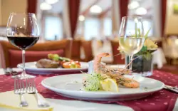 Częściowe wyżywienie w formie bufetu, Hotel Palace ****, Hévíz