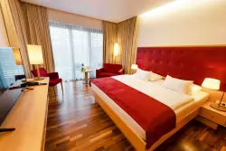 Pokoje, Therme Laa - Hotel, ciche spa i wille ****