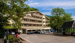 Wakacje w Południowym Tyrolu niedaleko uzdrowiska Merano: Christoph Hotel ***+ ze śniadaniami i basenem