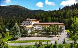 Relaks w Tatrach Niskich w Relax Hotel Avena *** z obiadokolacją i basenem + zniżka na wellness