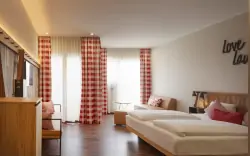 Pokój hotelowy, MJUS Resort & Thermal Park ****, Körmend , Maďarsko