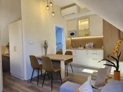 Nowoczesny aneks kuchenny, Apartamenty Mi Casa, Mosonmagyaróvár, Węgry