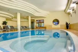 Kryty basen, Golf Residenza, Peschiera (VR), Włochy