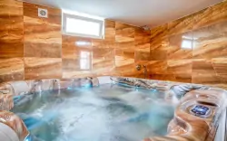 Jacuzzi, Pensjonat Heléné, Velký Meder