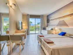 Pokój, Hotel Cristina ***, Limone Sul Garda BS, Włochy