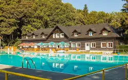 Beskidy Śląskie: Hotel Stará Ameryka *** z obiadokolacją, największą salą zabaw dla dzieci w regionie