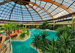 Węgry przy granicy z Austrią i Słowenią: 4* Gotthard Therme Hotel z własnym spa (1 500 m²) + obiadokolacje 