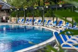 Węgry blisko uzdrowiska nad jeziorem: 4* Ensana Thermal Hévíz Health Spa Hotel z obiadokolacją i wellness