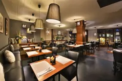 Wnętrze restauracji, City Hotel Morris **** Česká Lípa, Česká Lípa, Północne Czechy, Czechy