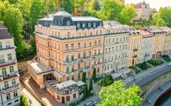 Relaksacyjny pobyt w Karlowych Warach w Humboldt Park Hotelu & Spa **** z obiadokolacjami, wellness i zabiegi