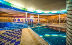 Węgry przy zamku Sümeg: Hotel Kapitány Wellness ****superior z obiadokolacją i termalnym wellness