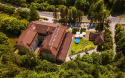 Beskidy w Hotelu Vestina *** ze śniadaniem lub obiadokolacją i wellness + różnorodne zajęcia