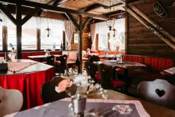 Rustykalna restauracja, Pension Kohlplatzl, Hopfgarten in Defereggen, Austria
