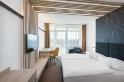 Nowoczesny pokój hotelowy, Hunguest Hotel Helios Hévíz ****, Hévíz, Balaton, Węgry