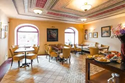 Salon śniadaniowy, Hotel Krčínův Dům ****, Český Krumlov, Czechy