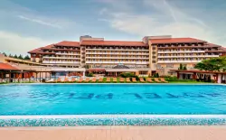 Tapolca nad Balatonem: pobyt w Hunguest Hotel Pelion *** z obiadokolacją, wellness termalnym i animacjami 