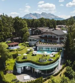 Piękne Dolomity i Bolzano w Wellness & Vital-Hotel Erica **** z wyżywieniem gourmet w ¾ obiadokolacji, baseny