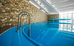 Písek: Interhotel America **** w pokoju z tarasem, w tym śniadanie, kolacja, wellness, zniżki + dziecko gratis