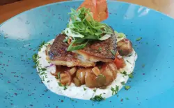 W hotelowej restauracji możesz cieszyć się smacznym obiadokolacją