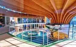 Podhájská: Pobyt w Pensjonacie Podhájčanka z śniadaniem i wstępem do termalnego wellness  Aquamarín z basenami