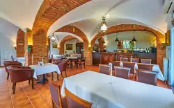 Restauracja, pensjonat St. Peter Vini, Słowacja