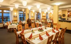 Restauracja, Hotel Záviš z Falkenstein ****