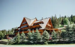 Słowacja: Kysuce w Hotelu Marlene **** z obiadokolacją, centrum wellness z basenem, jacuzzi i saunami + tenis