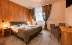 Jeseníky w Hotelu Lípa **** ze śniadaniem lub obiadokolacją i centrum wellness z jacuzzi, saunami i kominkiem
