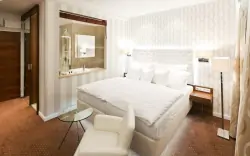 Liberec z widokiem na Ještěd: 4* Pytloun City Boutique Self Check-in Hotel ze śniadaniem + welcome drink/tapas