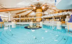 Sárvár: Hotel VitalMED **** połączony ze spa z dostępem do basenów termalnych i saun + obiadokolacje