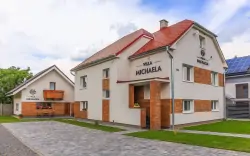 Słowacja: Bešeňová 950 m od aquaparku i spa w studio lub apartamencie z aneksem kuchennym w Willi Michaela