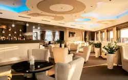 Bar, AZUL Hotel ****, Partizanske, Słowacja
