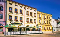 OChK Broumovsko i Adršpach w pobliżu Skalnego Miasta w Hotelu Praha *** ze śniadaniem/obiadokolacją i muzeum