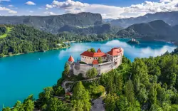 Słowenia w pobliżu PN Triglav i jeziora Bled w Hotelu Grajski dwor *** ze śniadaniem lub obiadokolacją 