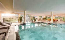 Basen wewnętrzny, Wellness & Vital-Hotel Erica ****, Deutschnofen, Włochy
