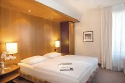 Niemcy w pobliżu szlaków winnych i zabytków UNESCO w Victor's Residenz-Hotel Frankenthal **** ze śniadaniem