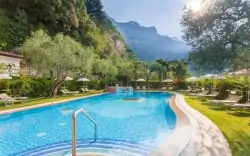 Pobyt nad Jezerem Garda i Monte Baldo w Hotelu Continental **** ze śniadaniem lub obiadokolacją, wellness 