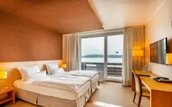 Pokoje, Seehotel Leoni ****, Berg, Niemcy