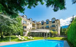 Merano blisko centrum i uzdrowiska w Hotelu Villa Laurus *** ze śniadaniem i odkrytym basenem + rowery
