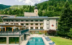 Karyntia 350 m od stacji kolejki linowej: 4* Evident Hotel Prägant z wyżywieniem dla smakoszy i 1 000 m² spa
