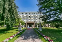 Włoskie uzdrowisko niedaleko Padwy: 4* Quisisana Hotel Terme & Beauty Farm z obiadokolacją/pełnym wyżywieniem