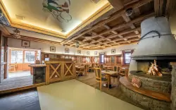 Skihotel Weiberhimml ***, Ultental, Południowy Tyrol