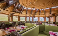 Stylowa restauracja, Blu Hotel Senales Zirm-Cristal ****, Maso Corto (BZ)