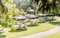 Ogród z leżakami, AVITA Therme Bad Tatzmannsdorf, Bad Tatzmannsdorf, Austria